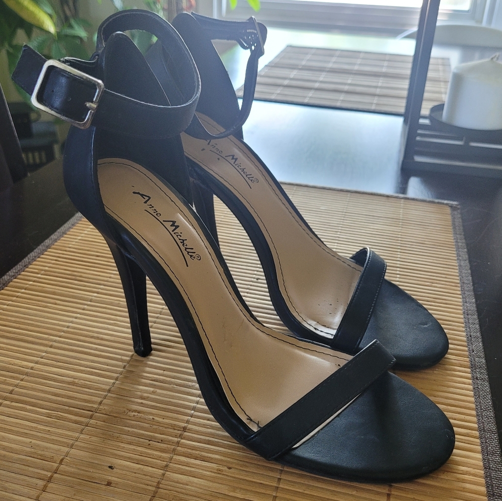Anne Michelle Heels